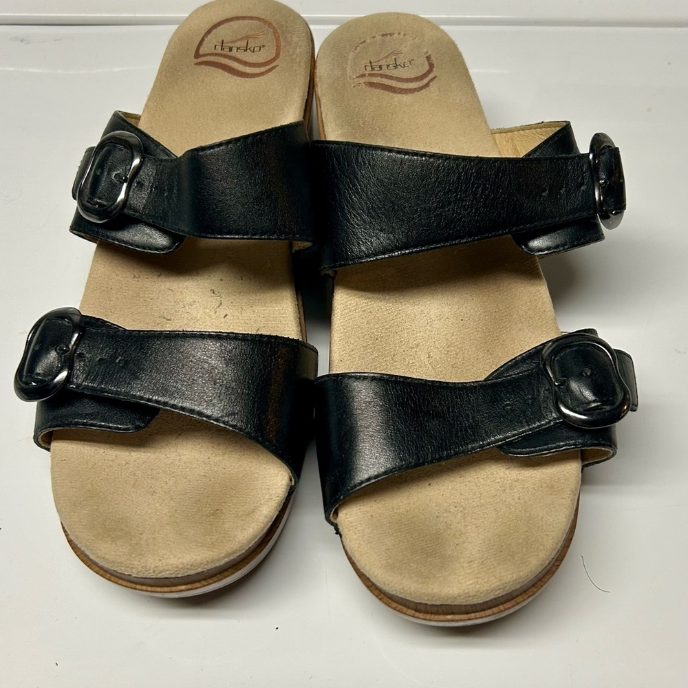 Black Leather Dansko Sandals- Women’s  EU 41 /US 10.5-11